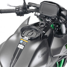 GIVI BF81 - базовое крепление системы TANKLOCK/TanklockED для установки сумки на бак мотоциклов GIVI BF81 - базовое крепление системы TANKLOCK/TanklockED для установки сумки на бак мотоциклов