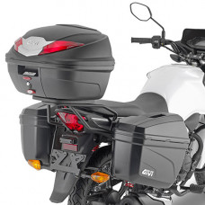 GIVI PL1184 - держатель-адаптер для крепления текстильной сумки на боковой кофр исключительно модели MONOKEY E22 GIVI PL1184 - держатель-адаптер для крепления текстильной сумки на боковой кофр исключительно модели MONOKEY E22