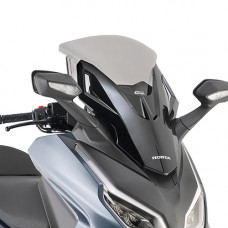 GIVI D1187S - высокое дымчатое ветровое стекло для скутеров HONDA FORZA 125/350 (2021–2025)